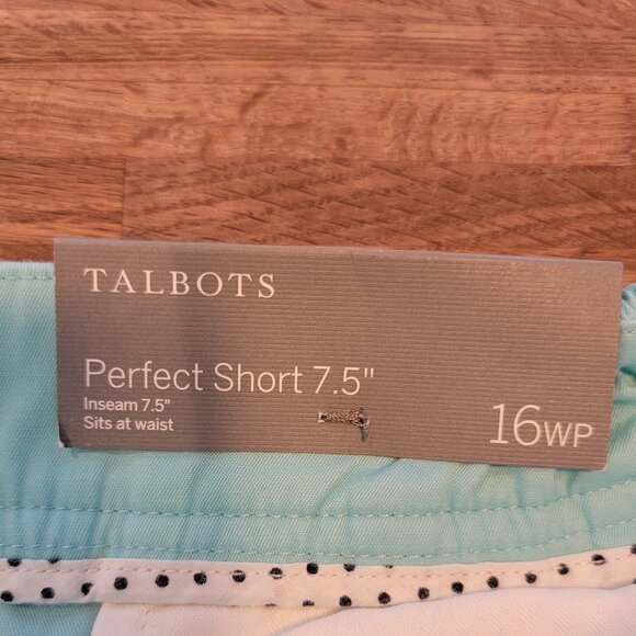 Talbots Perfect Short 7.5" in Aqua Blue - Picture 8 of 9